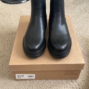 Steve Madden Black ankle boots size 6 brand new . Never worn